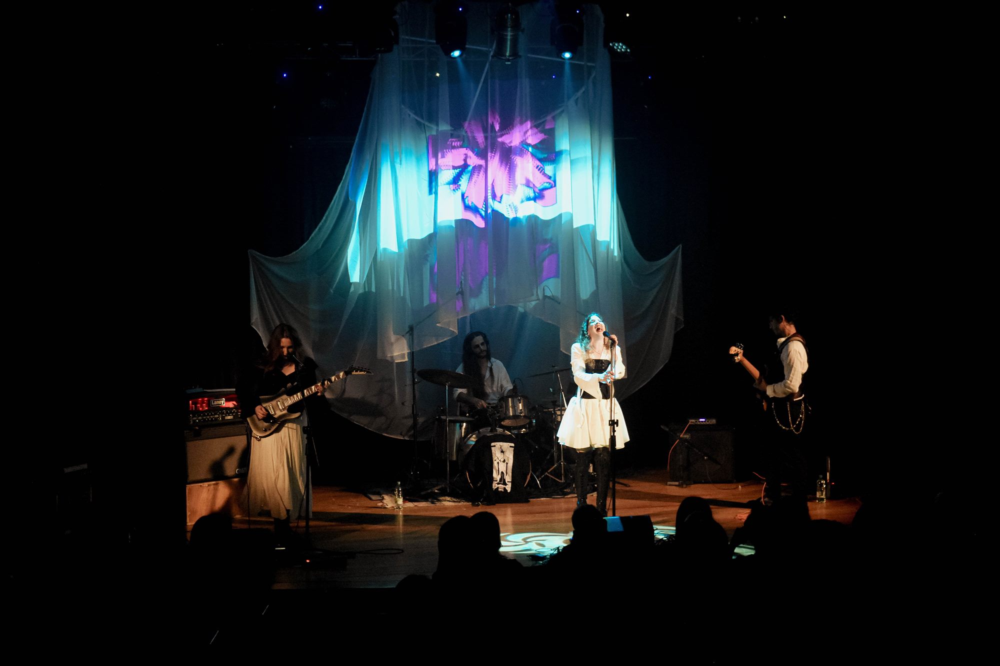 Regina — Sala Camacuá, Montevideo